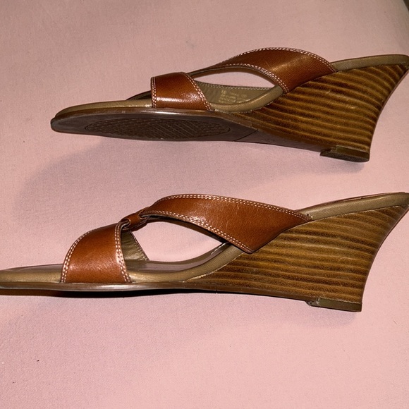 Aerosols Wedge Slandals - Picture 3 of 5